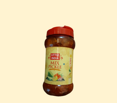 Once you experience the bold and zesty flavor of Little India's Mixed Pickle, you'll never look back! The perfect accompaniment to any meal, this 1Kg jar of flavorful pickles will make your taste buds sing! With its tantalizing blend of herbs and spices, it's sure to be your new favorite condiment!