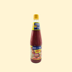 Maggi Rich Tomato Ketchup is the perfect condiment for all your foodie needs! Whether you're topping off your fries or marinading your meats, this 1Kg bottle has you covered. Spicy and flavorful, it's sure to bring a kick to your kitchen!