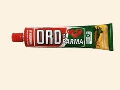 ORO Do Parma's Tomato Paste is a delicious, all-natural condiment that brings authentic Italian flavor to your favorite dishes. Made with premium ingredients, it adds vibrancy and depth to sauces, soups, and more. Perfect for any home chef, it's a must-have for any pantry.