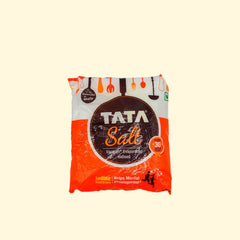 Tata Salt is a trusted source of quality salt, providing 1kg of highly refined sodium chloride perfect for use in recipes, a variety of dishes, and to add flavor to food. Highly soluble and with a low moisture content, Tata Salt is a great choice for chefs and home cooks alike.